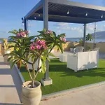 Villa Summer