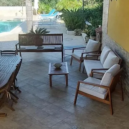 Villa Summer
