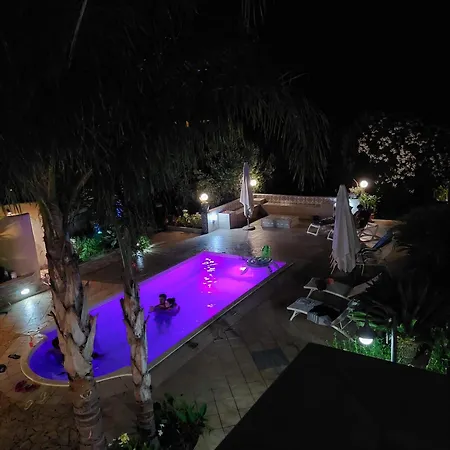 Villa Summer